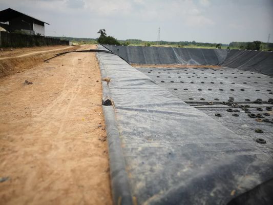 누수 방지 2mm HDPE Geomembrane 댐 저수지 농업 연못 강선